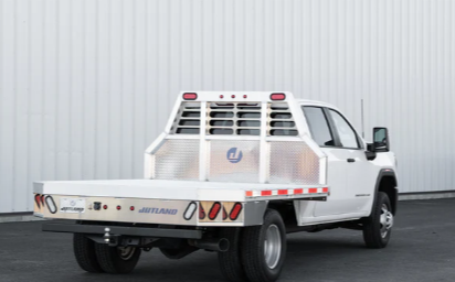 Guide to Flatbeds for Trucks for Sale: What to Consider