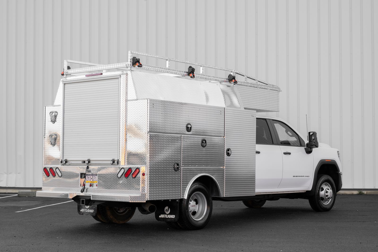 80 Series Service Body: Jutland Truck Bodies Features